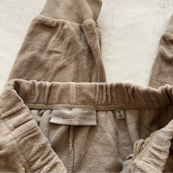 Fear Of God Essentials Womens Brown Soft Velour Sweat Jogger Pants - Picture 3 of 4